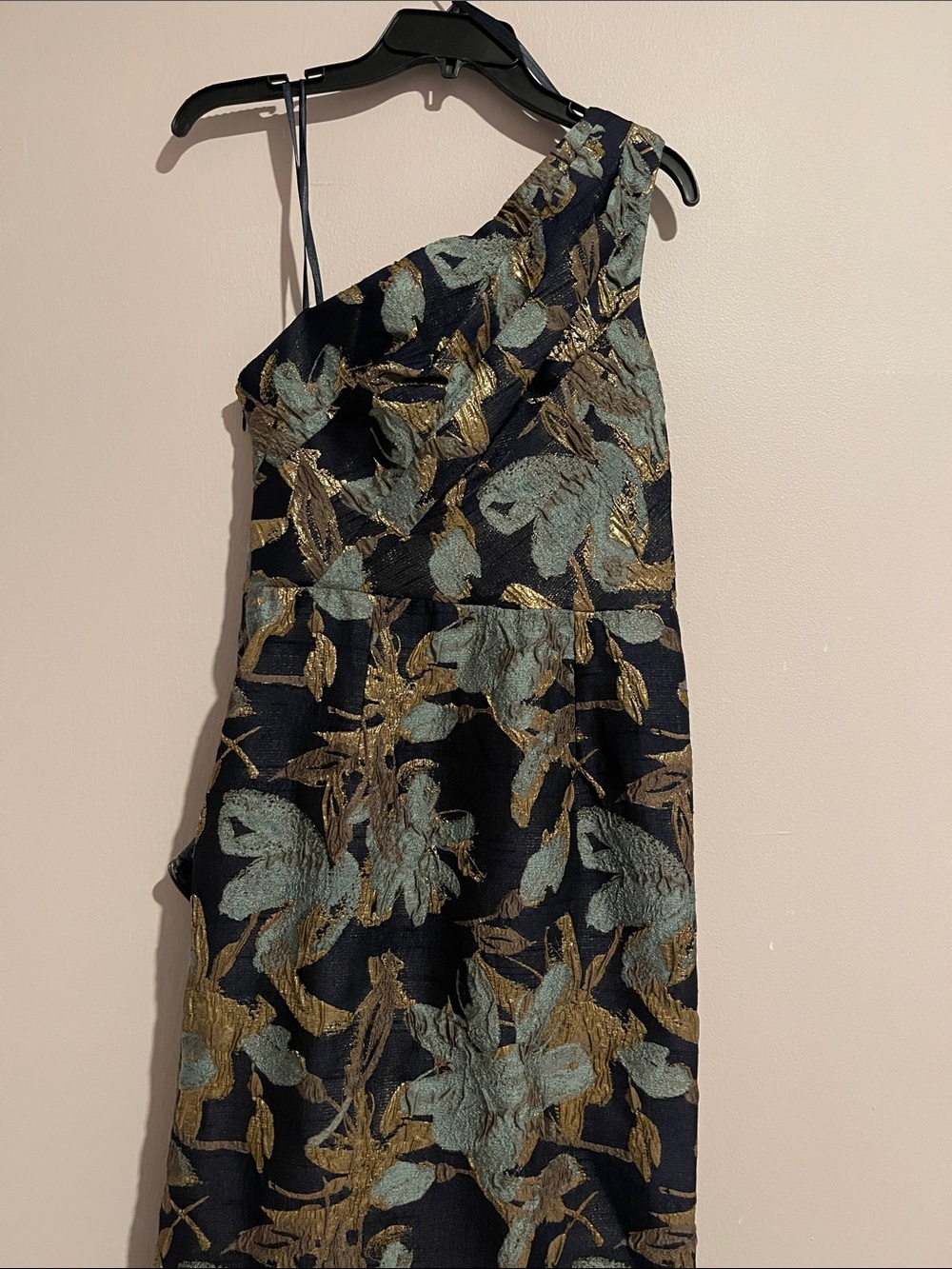 Adrianna Papell Black One-Shoulder Floral Jacquard Gown with Gold Accents - Picture 8 of 16